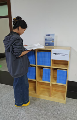 学报编辑部联合图书馆开展定期赠刊活动